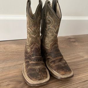 Kids Cowboy boots Size 10